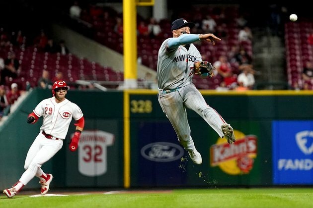 Twins place SS Royce Lewis (hamstring) on injured list