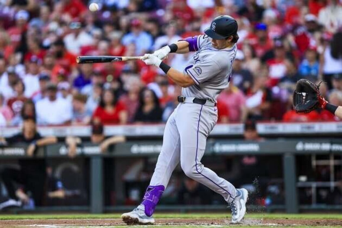 Reds sign 1B Michael Toglia to minor league contract