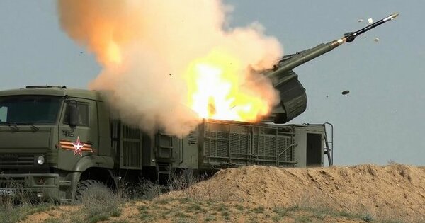 Russian air defenses repel large-scale Ukrainian drone attack MOD
