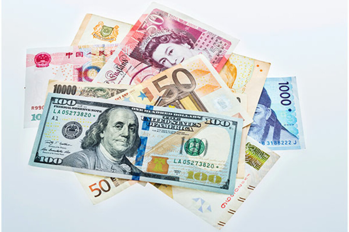 India's forex reserves dip by USD 1.02 billion to USD 697.93 billion