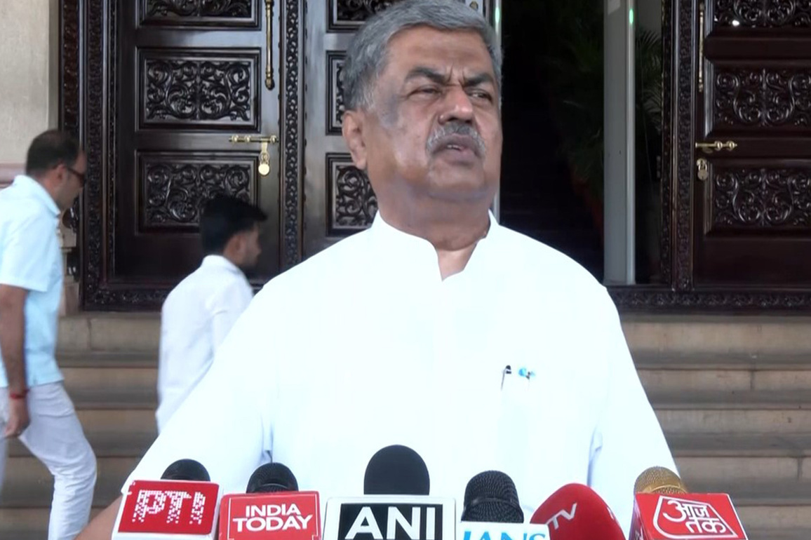 "Whatever he wanted to say, he has said in Parliament": Hariprasad slams BJP leaders over digs at Rahul Gandhi's absence from all-party meeting