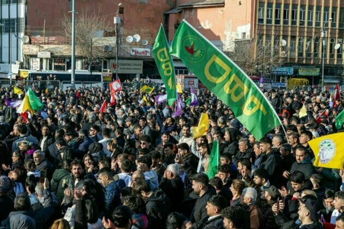 The PKK says it will lay down its arms. What are the chances of lasting peace between Turkey and the Kurds? Podcast