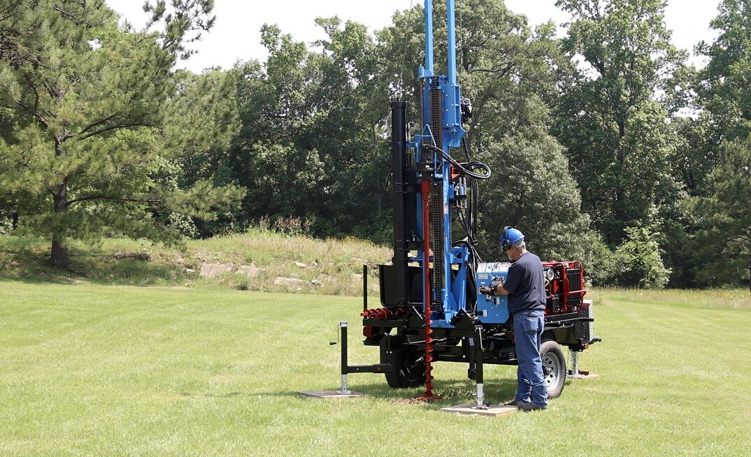 LST1G+HDA Geotechnical Drill