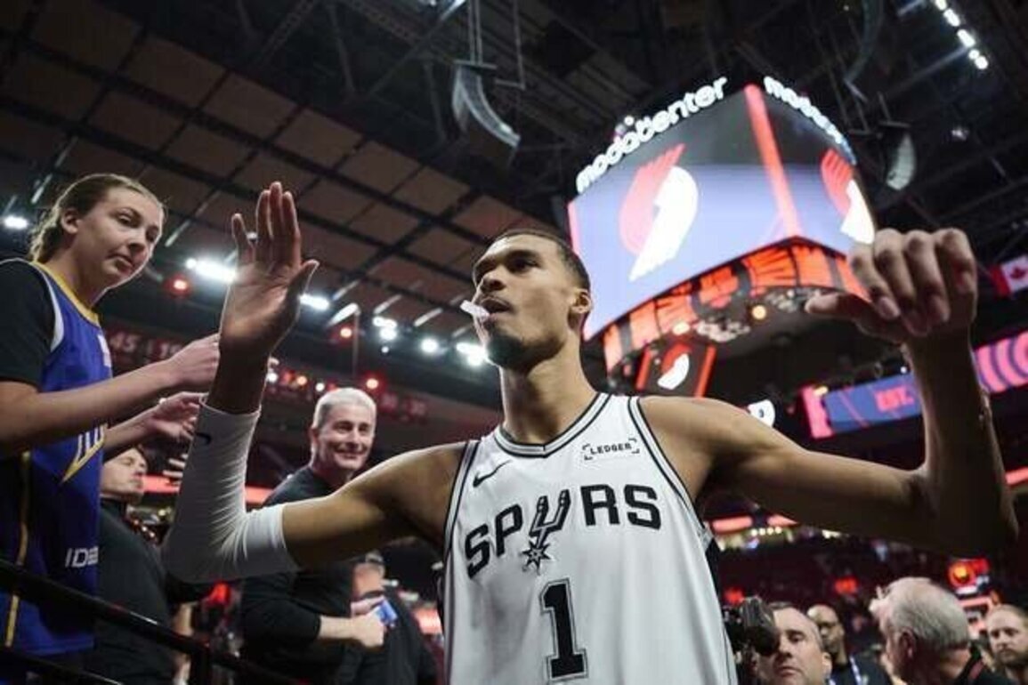 NBA roundup: Spurs storm past Blazers in Victor Wembanyama's return