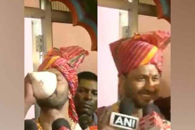 Vidyut Jammwal blows conch shell, celebrates Holi at Shri Dwarkadhish Temple in Mathura