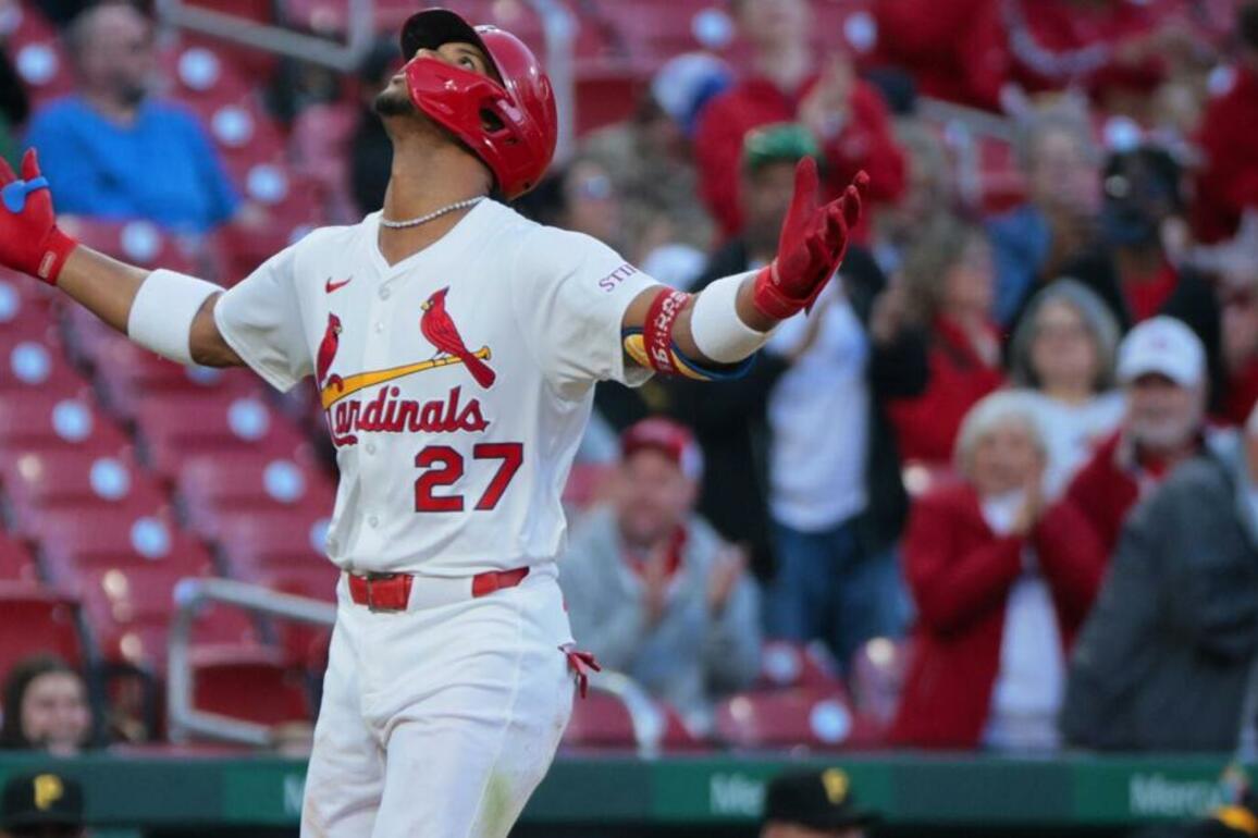 Jose Barrero helps Cardinals to a win over Pirates