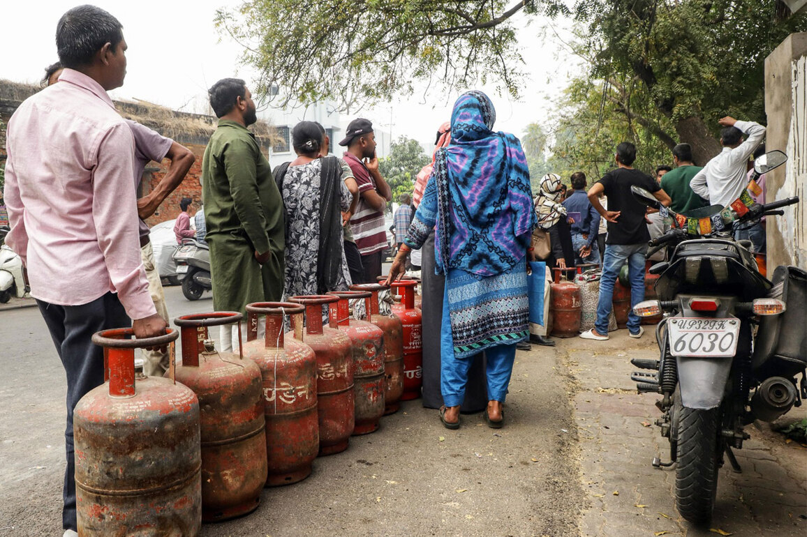 No shortage of domestic gas in Uttarakhand, says Food and Civil Supplies Commissioner