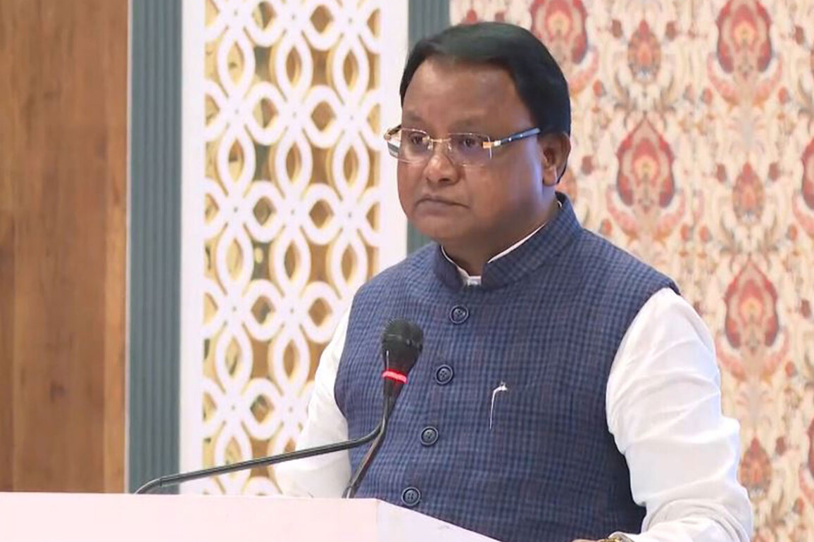 Odisha CM Mohan Charan Majhi reviews BJP's organisational preparedness, implementation of Central, State schemes