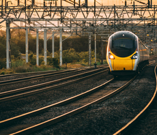 Study: UK business train travel generates nine times less CO2 emissions than driving