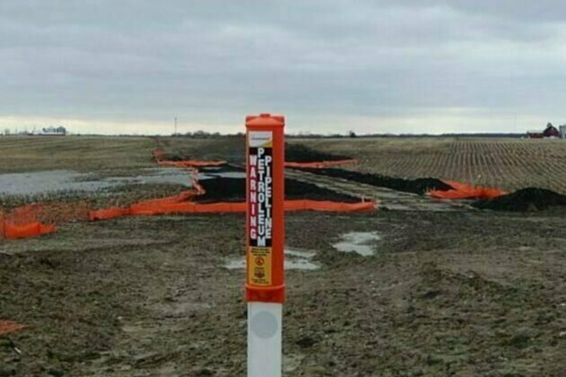 Enbridge Says It Would Pitch New Alberta-B.C. Pipeline Only Under Right Conditions
