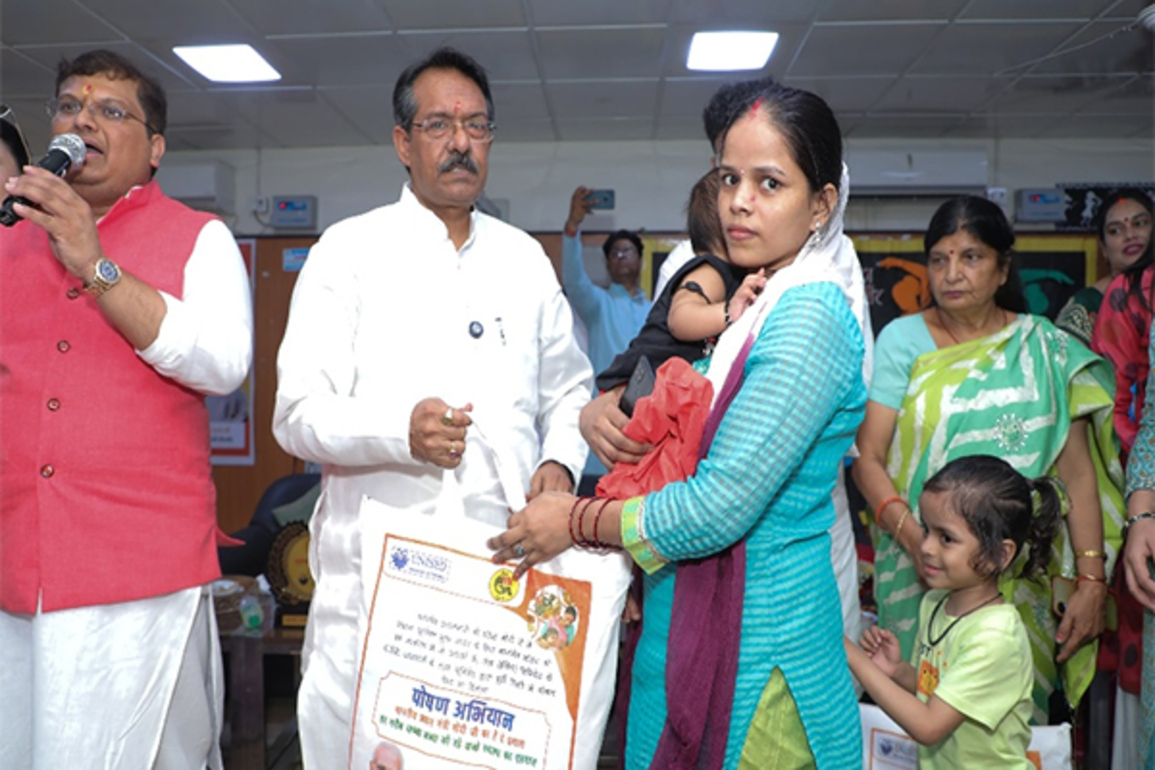 MoS Harsh Malhotra distributes around 350 nutrition kits to the beneficiaries