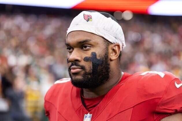Report: Cards LT Paris Johnson Jr. nursing sprained MCL