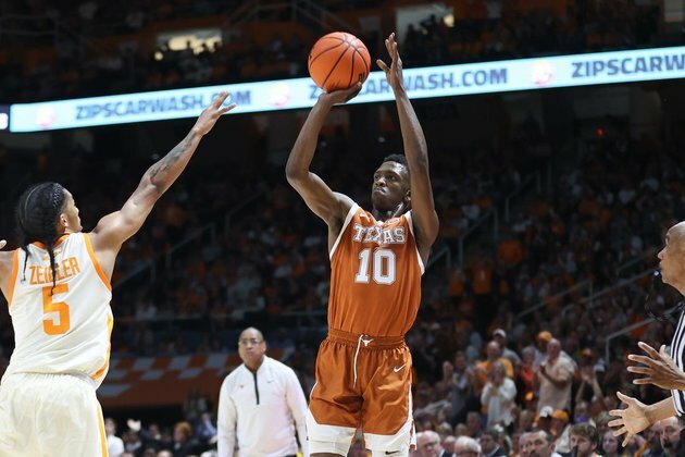 No. 9 Kansas searching for answers, hosts No. 5 Texas