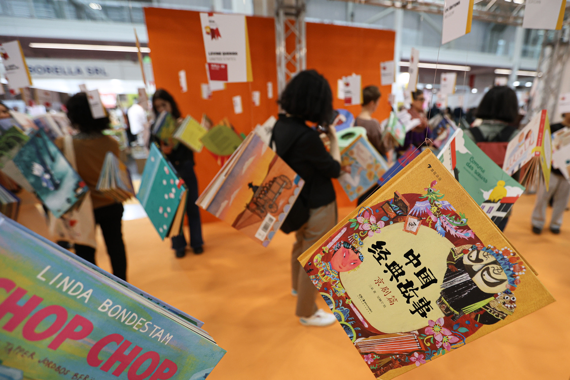 ITALY-BOLOGNA-CHILDREN'S BOOK FAIR-CHINESE EXHIBITION AREA