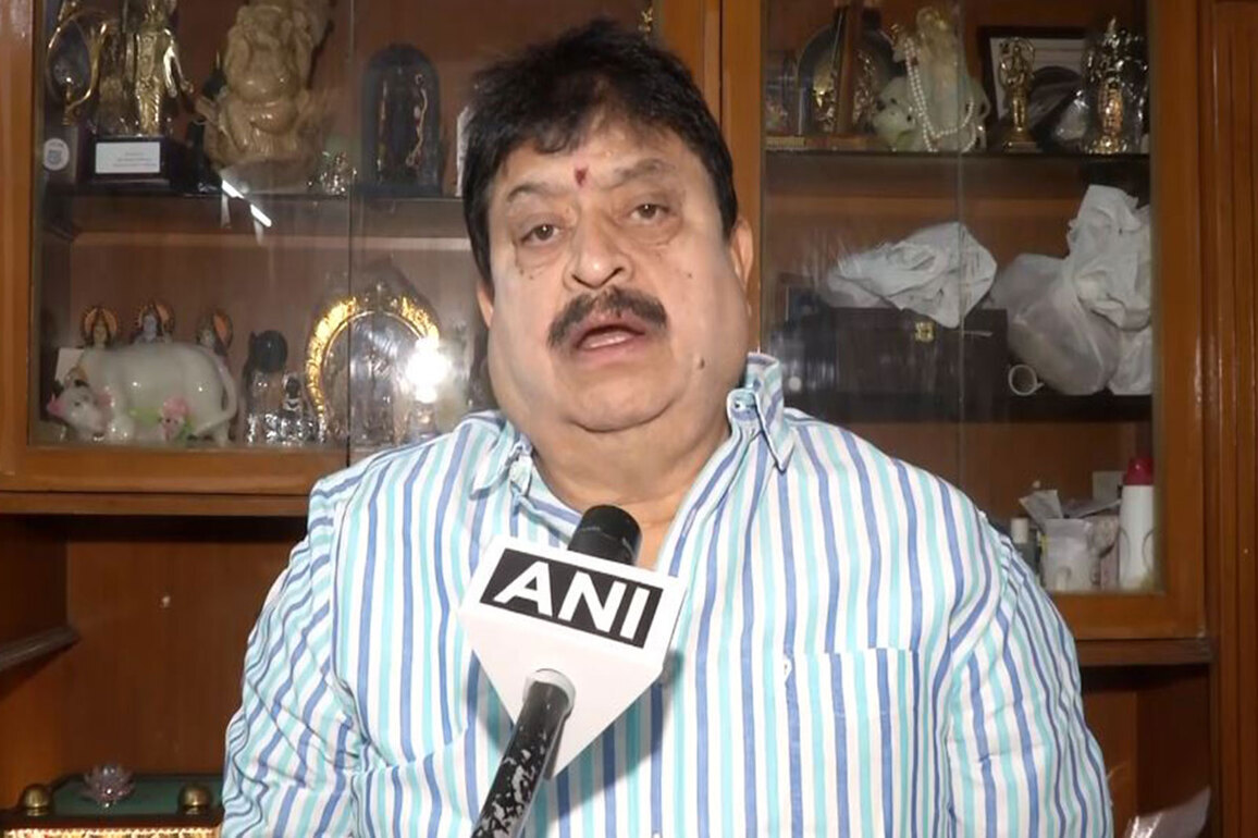 "Decision will provide relief to common man": BJP's Ramchander Rao welcomes excise duty cut on petrol, diesel