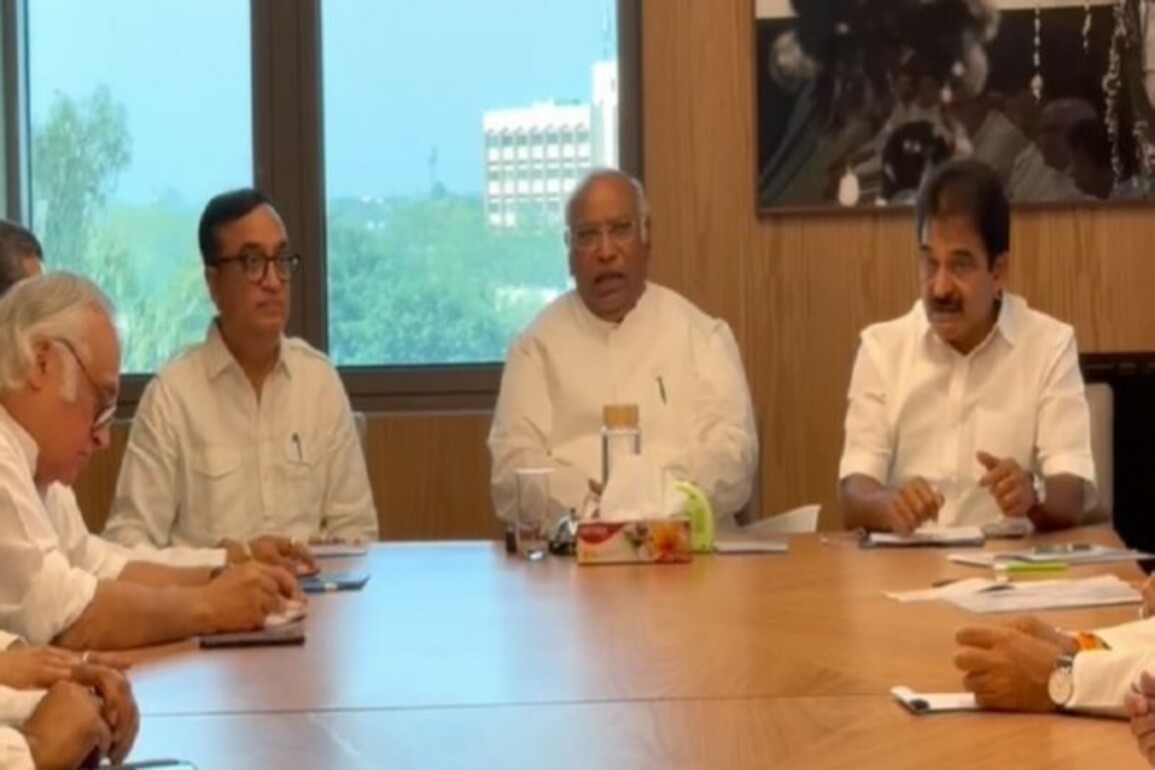 Congress Chief Mallikarjun Kharge chairs key strategy meeting at Indira Bhawan in Delhi