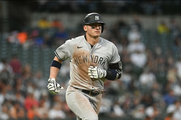 Yankees transfer 3B Josh Donaldson to IL (shoulder inflammation)
