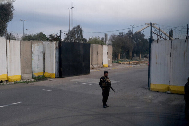 Iraq arrests 47 officials ahead of prime ministers visit to US