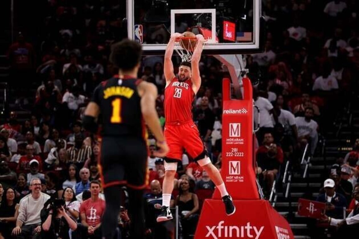 NBA roundup: Hawks' 11-game win streak snapped by Rockets