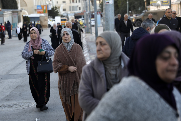 MIDEAST-BETHLEHEM-RAMADAN-CHECKPOINT