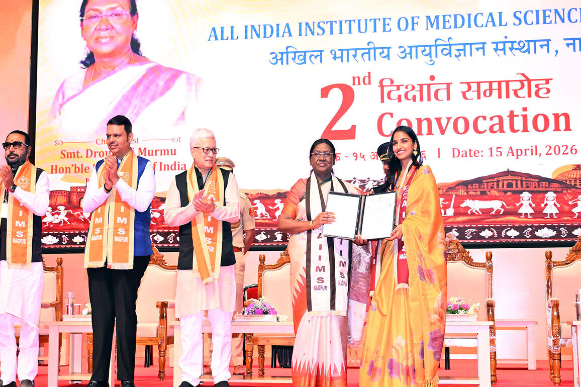 Social, moral obligation of doctors to place interests of patients above all else: President Murmu at AIIMS Nagpur Convocation
