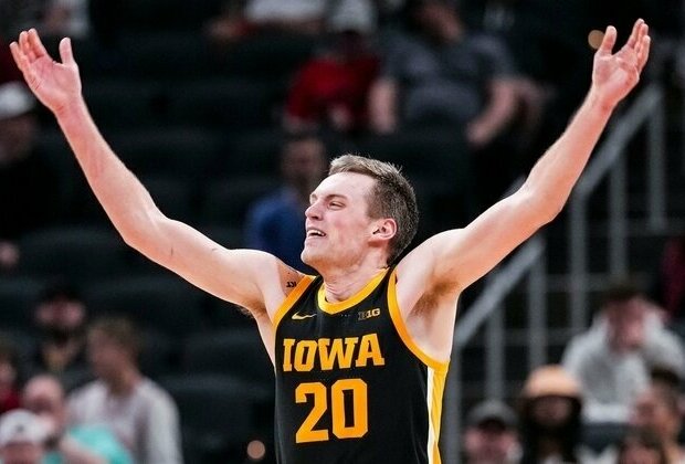 Iowa scoots past Ohio State in Big Ten tourney