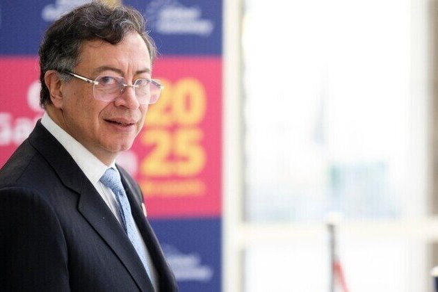 Colombian leader labels Trump barbarian over Caribbean strikes