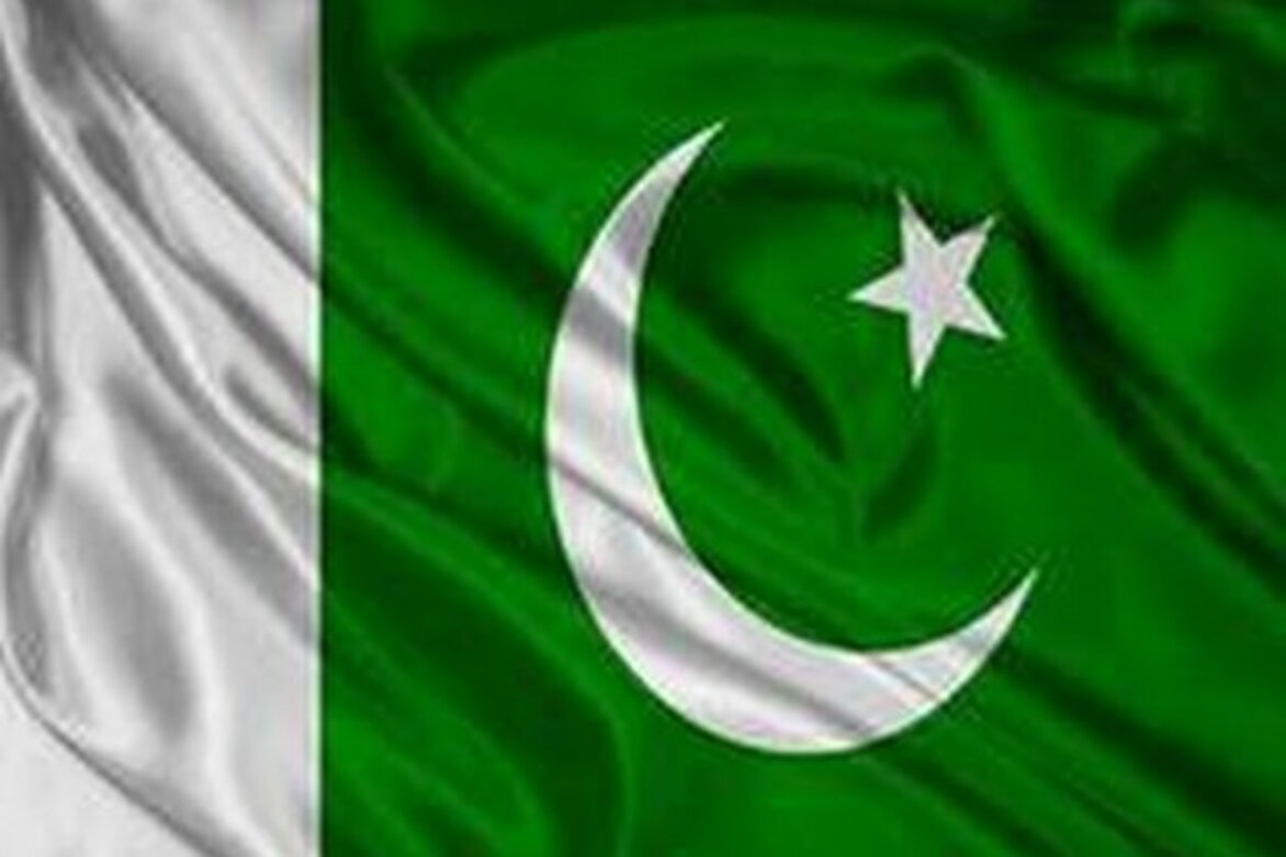 Pakistan: Election Commission issues notice to Pakistan Tehreek-e-Insaaf over intra-party polls