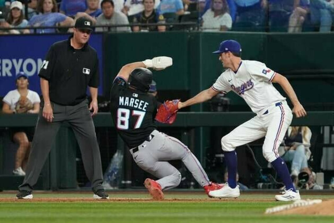 On brink of playoff elimination, Rangers chase win vs. Marlins