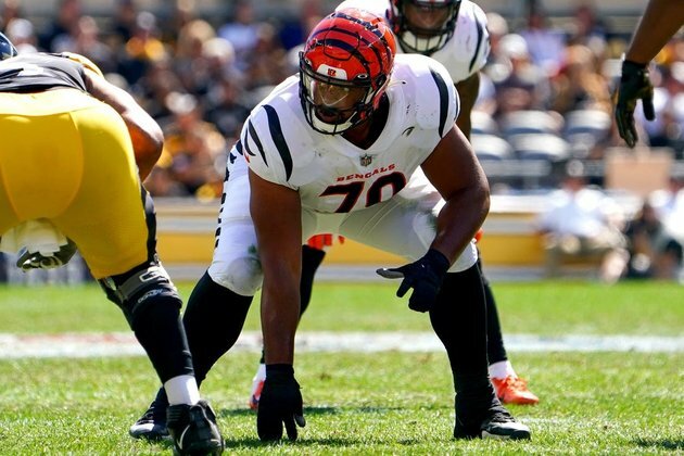 Bengals OL Jackson Carman tests positive for COVID-19