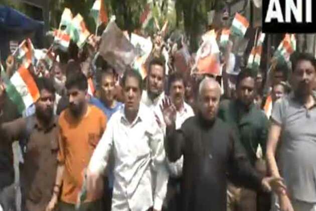 Dogra Front stages protest in Jammu, demands retaliation over Pahalgam attack