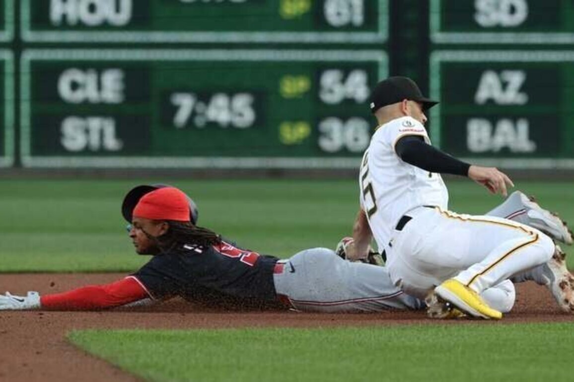 CJ Abrams' 3 hits help Nationals eke out win over Pirates