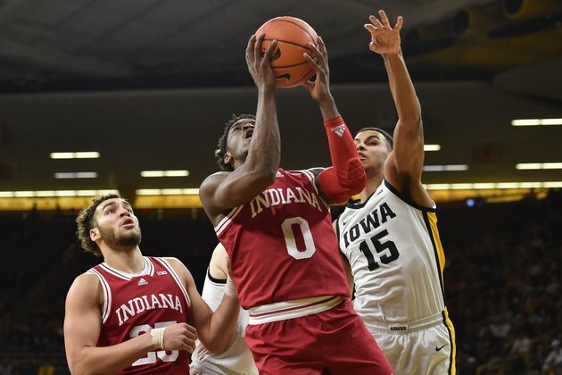 Kris Murray scores 29 to help Iowa past Indiana