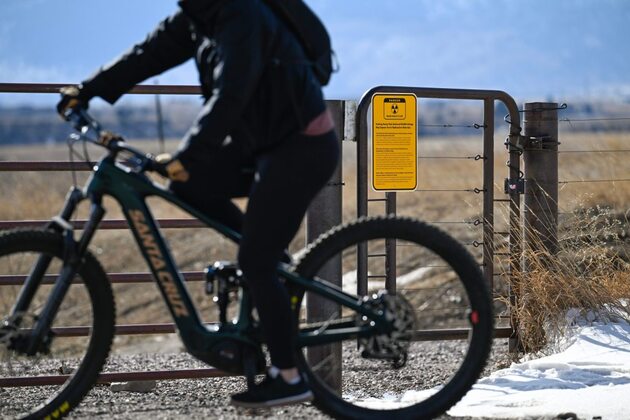 New signage to warn about safety at Rocky Flats National Wildlife Refuge