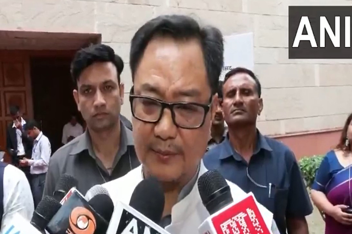 "Rahul Gandhi propounded same narrative that Pakistan creates": Kiren Rijiju targets Opposition