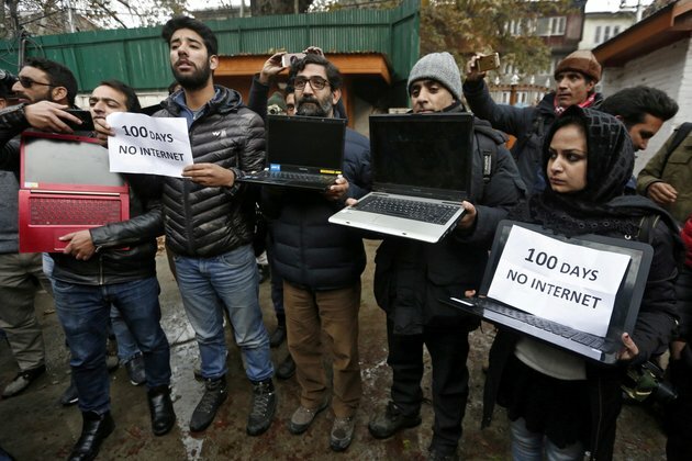 India Restores Some Internet in Kashmir After Nearly Six Months