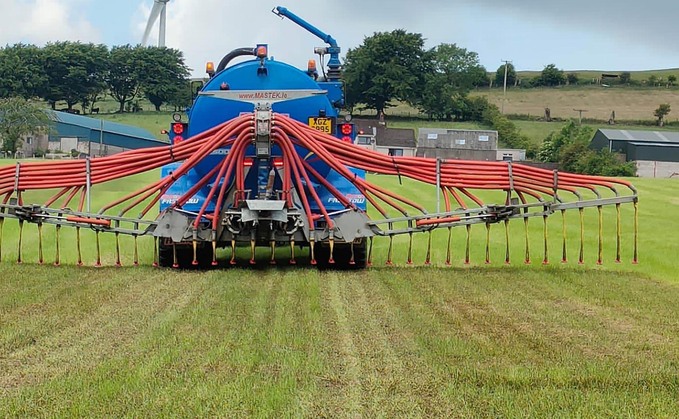 Splash It system aims to reduce slurry lines and caking after application.