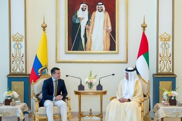 Ras Al Khaimah Ruler receives President of Ecuador
