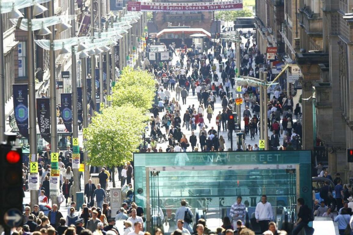 Inflation rate falls to 2.6% amid Trump tariff plan fears - The Herald