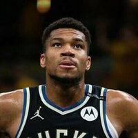 Bucks' Giannis Antetokounmpo joining team after COVID-19 quarantine