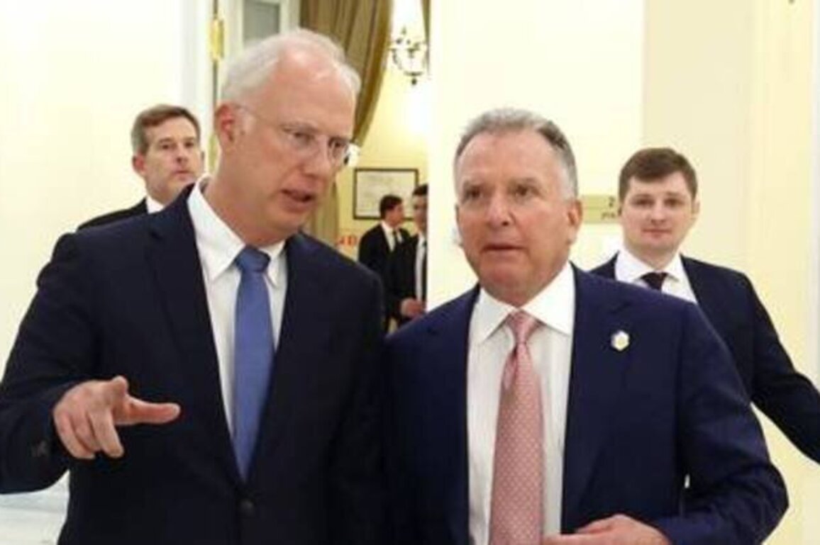 US secretly drafting new Ukraine peace plan with Russian input - Axios