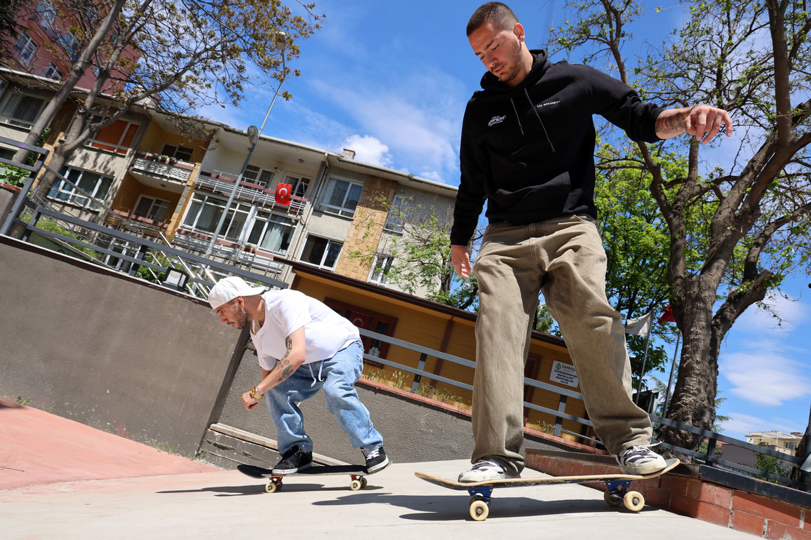 TRKIYE-ANKARA-SKATEBOARDING-YOUTH CULTURE