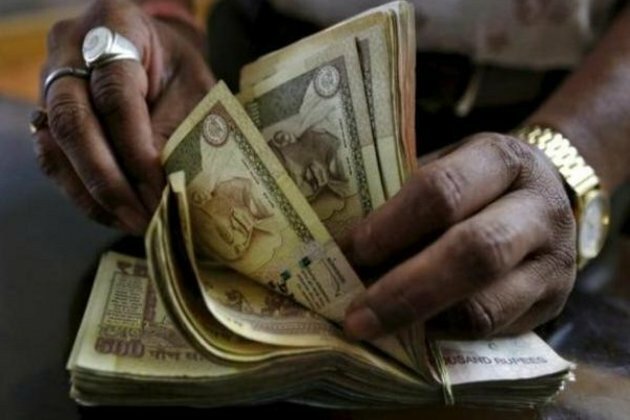 J-K: Union Minister urges banks for financial inclusion