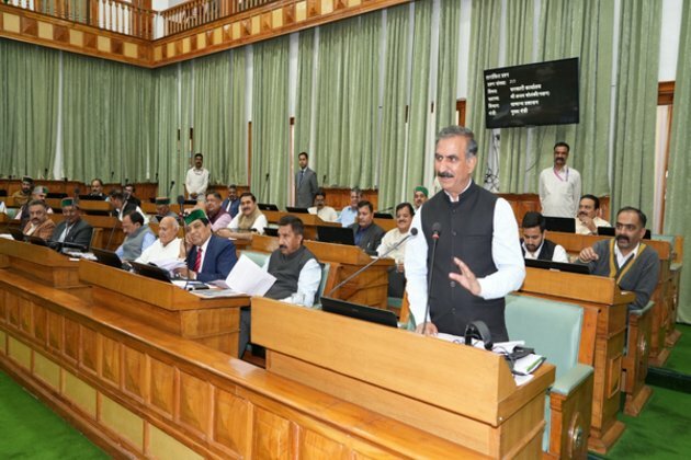 Himachal: Sukhwinder Sukhu engages in a heated debate with Jairam Thakur in Monsoon Session