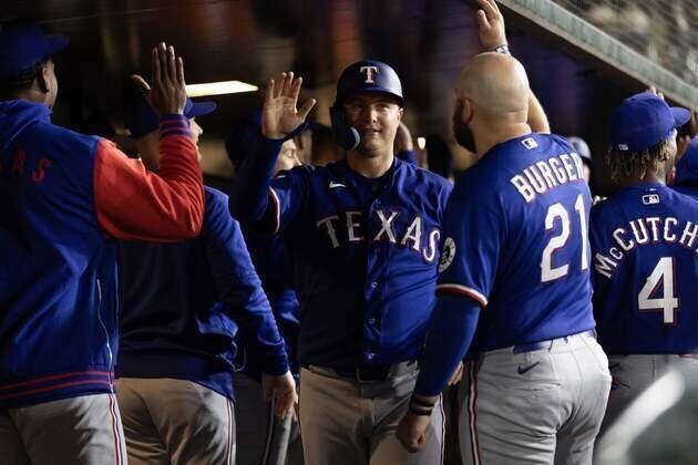 Rangers aim to continue recent dominance of A's