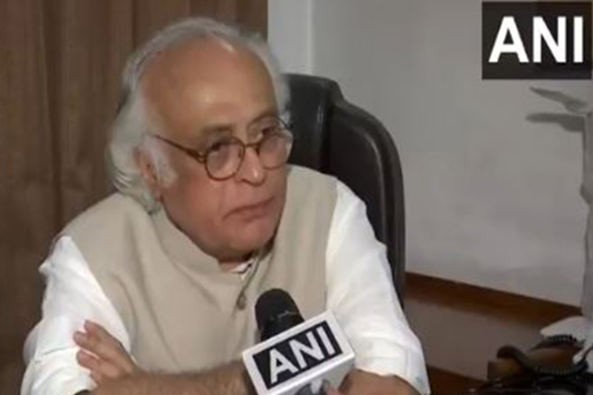 Congress MP Jairam Ramesh accuses Election Commission of not responding to "Vote Chori", calls it "Churao Aayog"