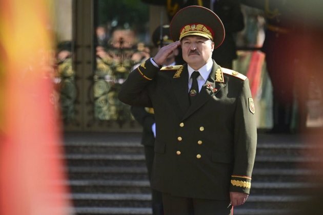 The Week In Russia: The Lonely Lessons Of A Secret Swearing-In