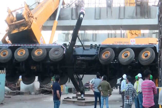 Mumbai: Heavy beam falls at BKC metro site, crane topples; no casualties reported