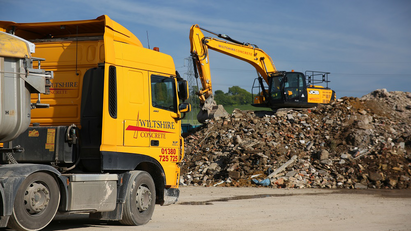Aggregate Industries and Institute of Asphalt Technology seal partnership