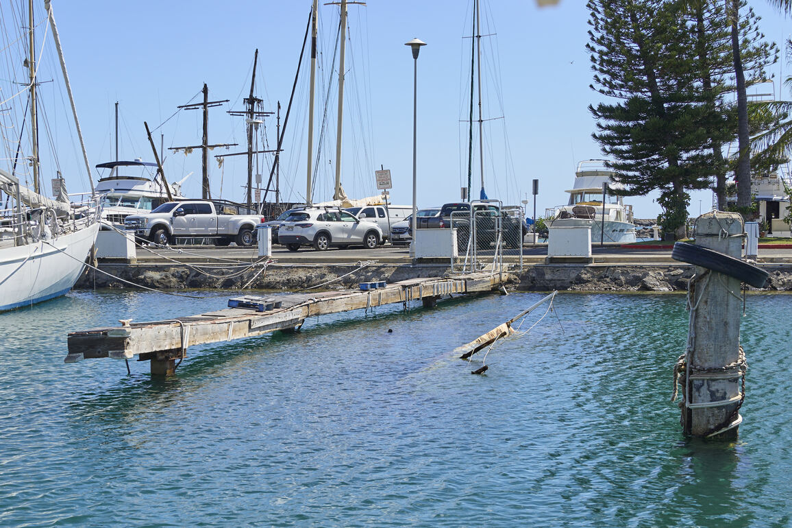 How The Ala Wai Small Boat Harbor Has Gone From Cash Cow To Eyesore - Honolulu Civil Beat